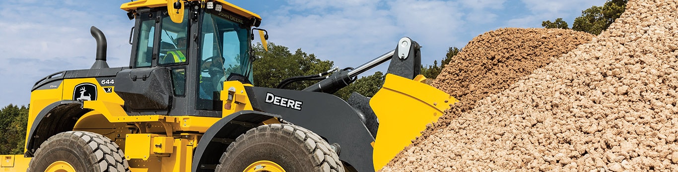 Mid-Size Wheel Loaders | 124-264 hp | John Deere US