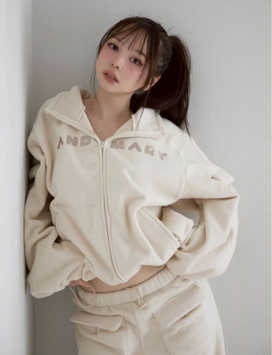 andmary Mary logo fleece jacket ivory アンドマリー｜Yahoo!フリマ