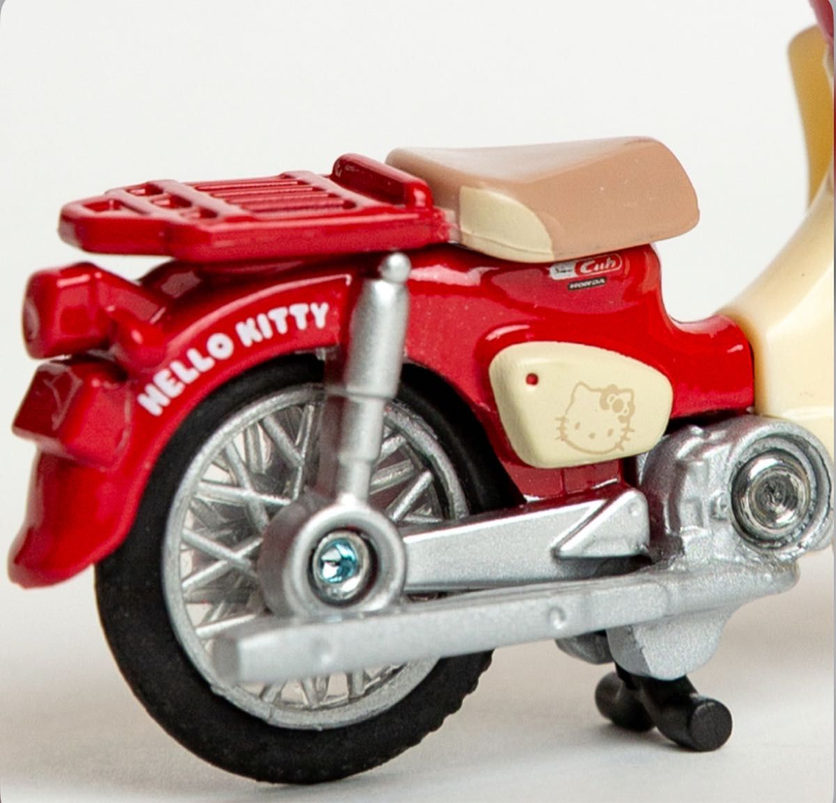 ホンダ 正規品 トミカ スーパーカブ×HELLO KITTY Super cub カブ