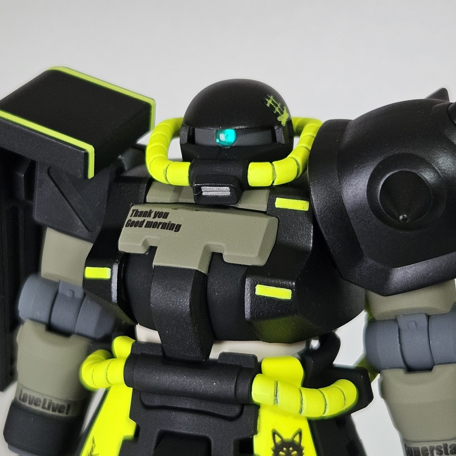 5yncri5e!専用ザクII （鈴原希実機）｜ふゆ太郎さんのガンプラ作品