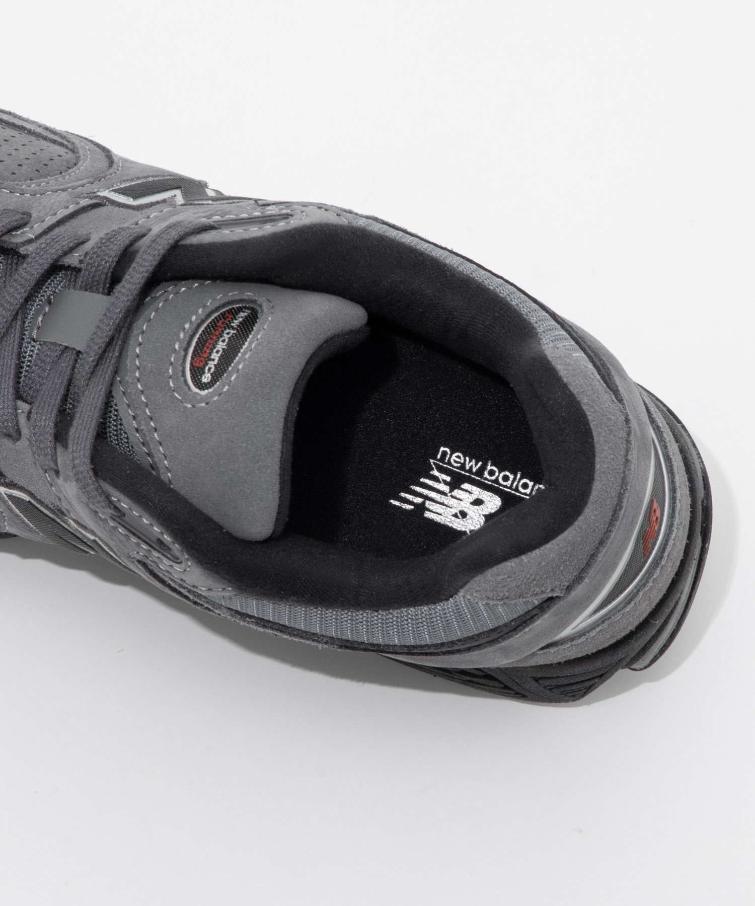 ニューバランス New Balance M2002REH スニーカー メンズ シューズ