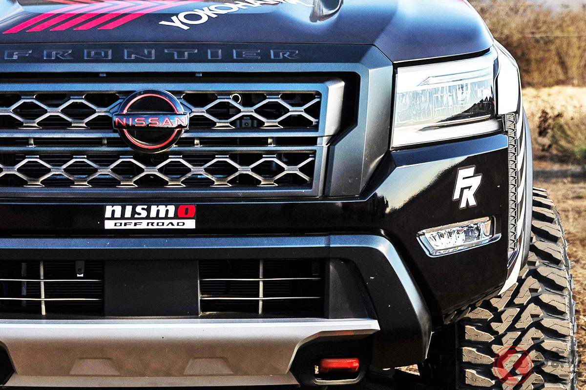 全長5.3m超え！ ニッサン新型「爆速オフローダー」公開！ ド派手NISMO