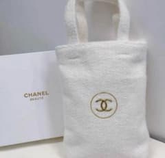 CHANELノベルティミニトート - メルカリ