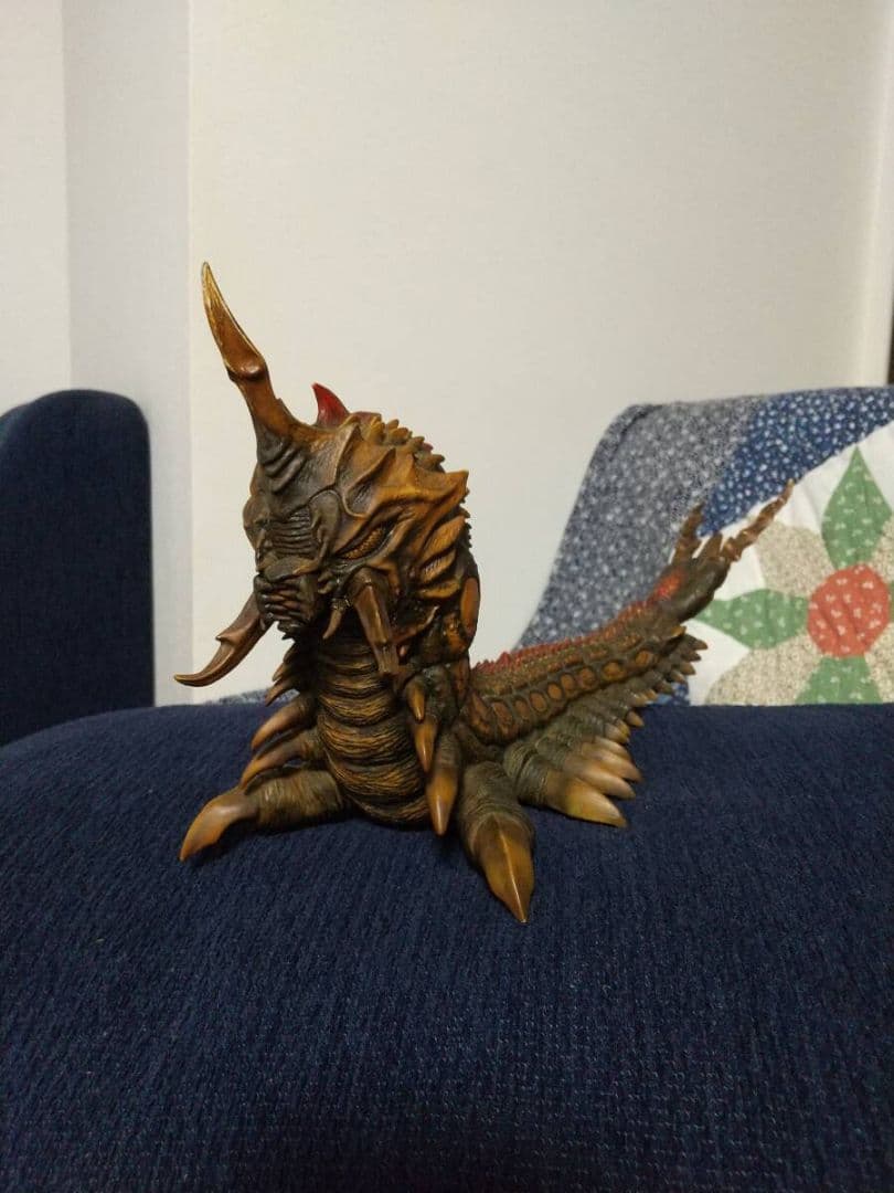 ゴジラ 怪獣 バトラ 幼虫 海洋堂 ソフビ 交渉可 バトラ幼虫 1／400 ソフビキット復刻版 ワンフェス限定カラー 限定30個