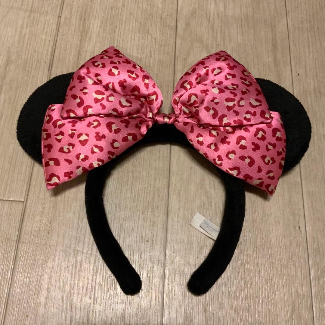 ディズニー　カチューシャ　ヒョウ柄　ピンク ディズニー ヒョウ柄 ミニー カチューシャ&ミトン ピンク セット