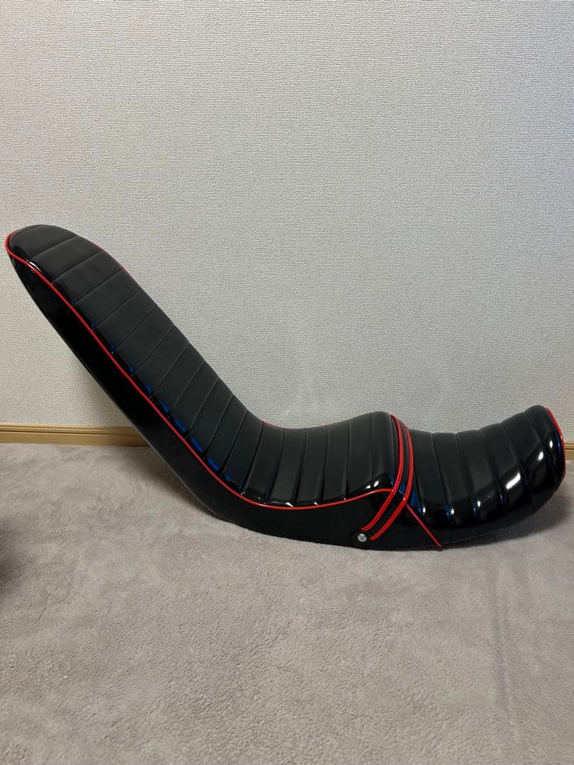 ゼファーχ 三段シート エナメル 楽天市場】カワサキ ゼファーχ ZR400C KingRoad88 ロングシート