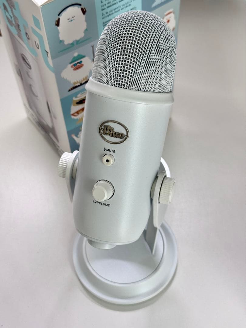Blue Yeti whiteout ホワイトアウト USBマイク Blue Microphone Yeti USB Desktop Microphone for Gaming, Computer