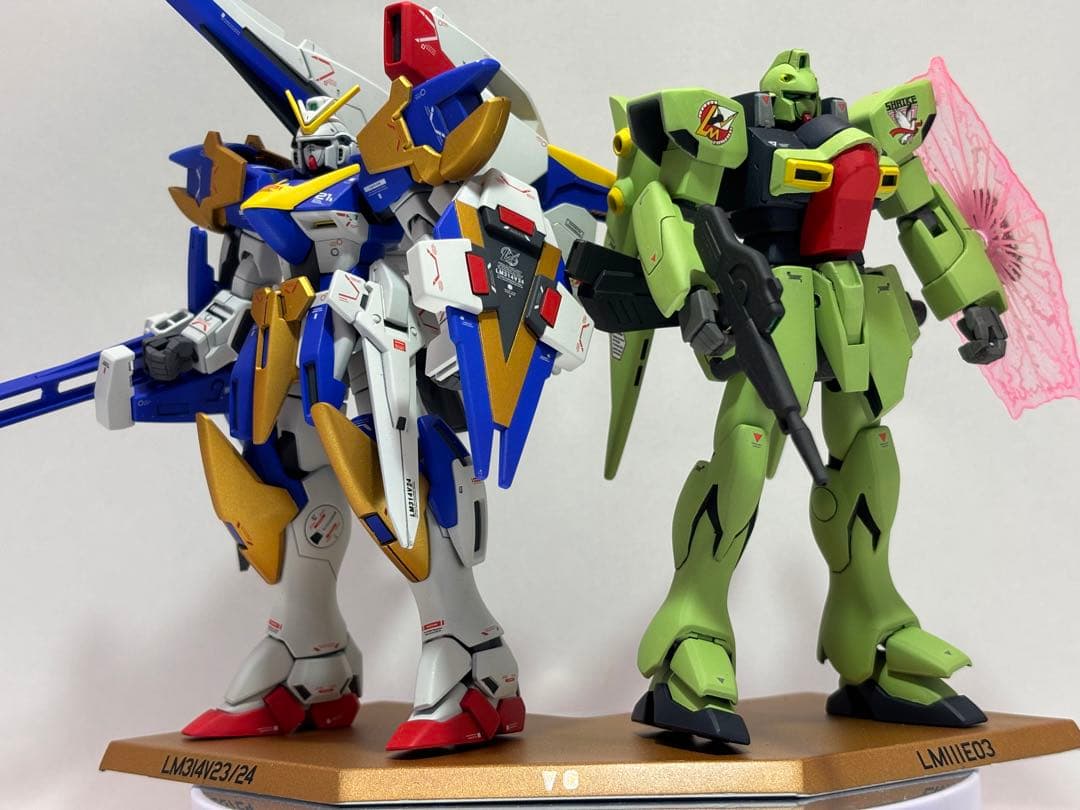 HG V2アサルトバスターガンダム＋ガンブラスター(ユカ・マイラス機)塗装完成品 HGUC V2アサルトバスターガンダム｜tonerinさんのガンプラ作品｜GUNSTA