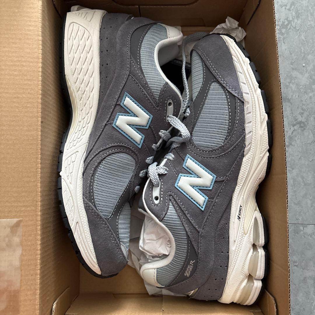【新品、未使用】New Balance M2002RFB グレー NEW BALANCE M2002RFB 