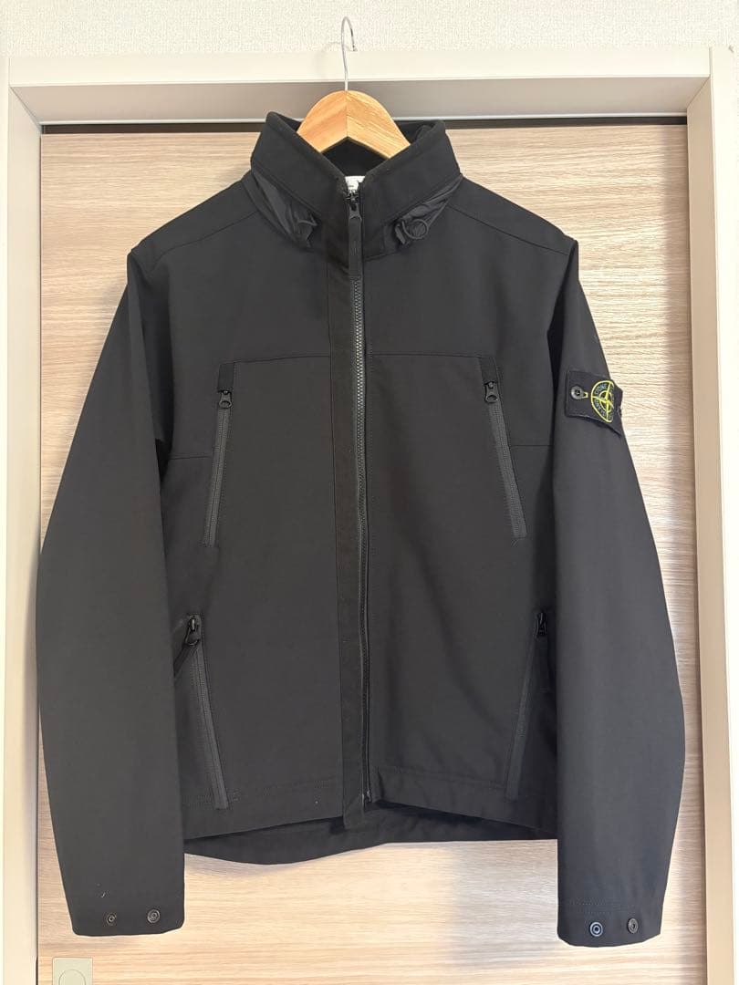 ジャケット・アウター STONE  SOFT SHELL R