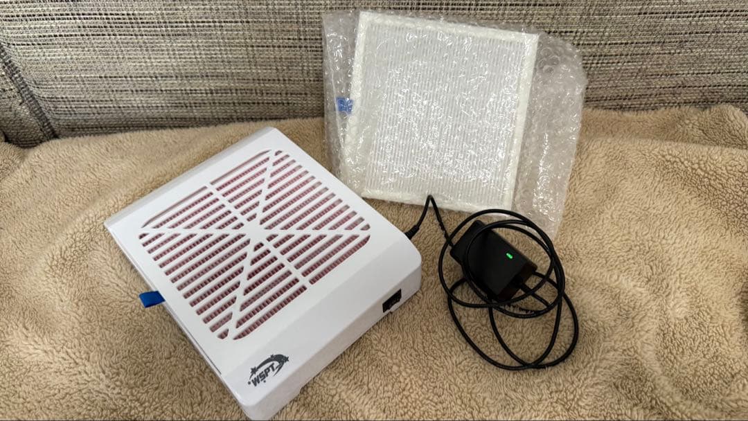 WSPT JAPAN 卓上集塵機 ダスティー 充電式[DCD-001] 楽天市場】充電式卓上集塵機 ダスティー コードレス ホワイト