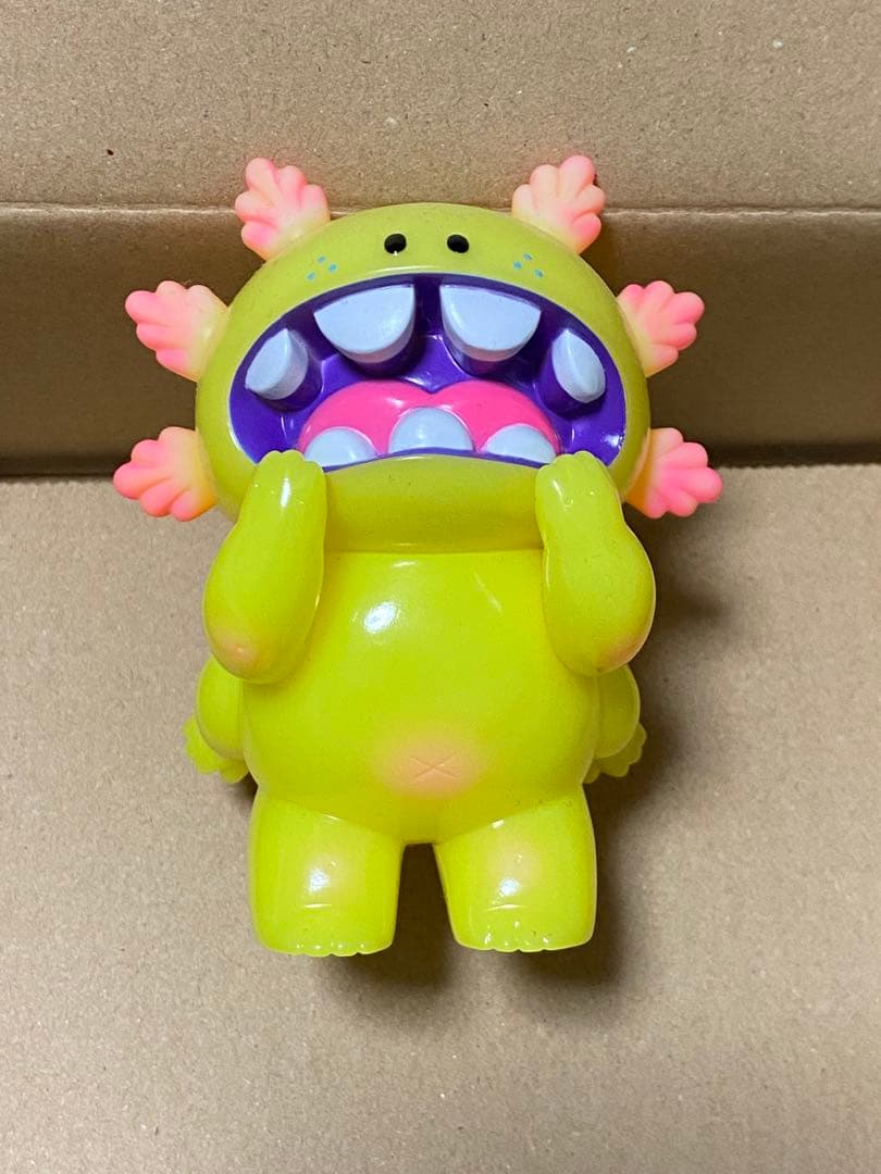 GRAPE BRAIN ロッキャクウーパー まかろに