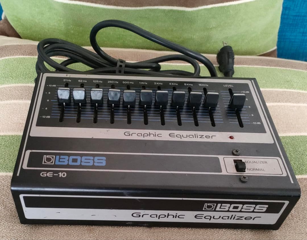 BOSS GE-10 グラフィックイコライザー