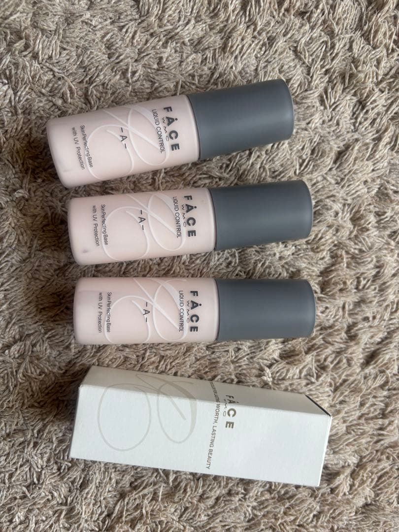 FACE LIQUID CONTROL 化粧下地 公式]美容液_化粧下地（保湿） モイストリッチベースa