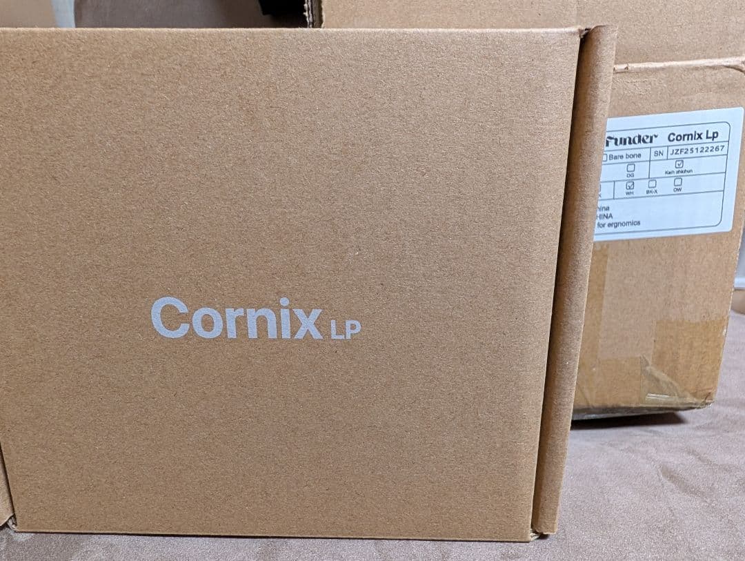 Cornix LP分割キーボード シルバー 分割キーボード「Cornix」レビュー、すべてにおいて文句なし｜けんすう