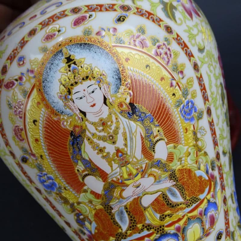 清康熙青釉粉彩タンカ紋梅瓶 景徳鎮 陶磁器 装飾品 現代工芸品 美術品