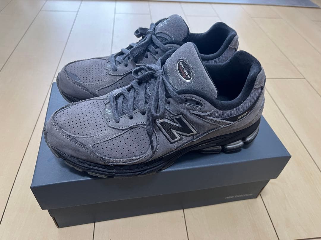 靴 New Balance M2002REH 26cm New Balance M2002REH DARK GRAY（ニューバランス M2002REH-グレー
