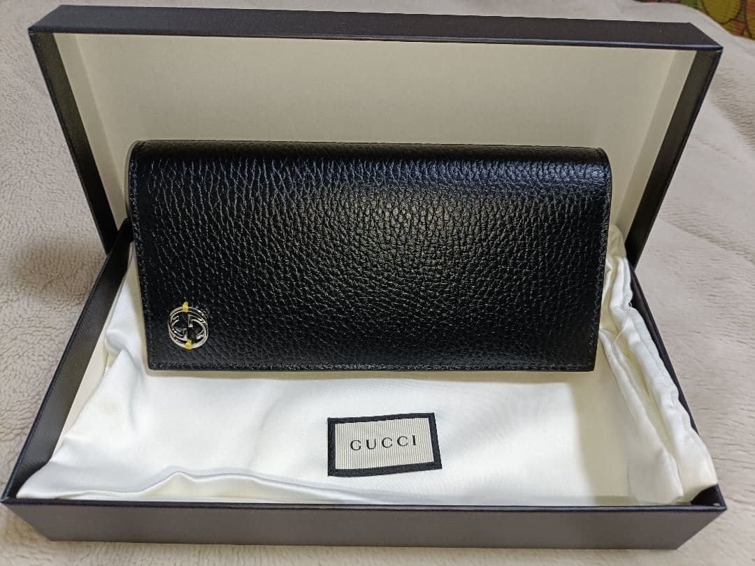 MONO様用　GUCCI ブラック 長財布 イエロー内側