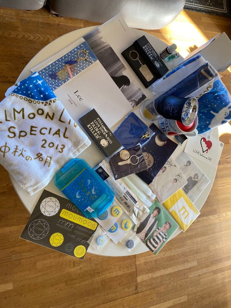 moumoon LIVE グッズ 非売品 希少品 ファンクラブ会報等 おまとめ moumoon FULLMOON LIVE TOUR 2024 ～FELT SENSE～』のグッズが完成しま