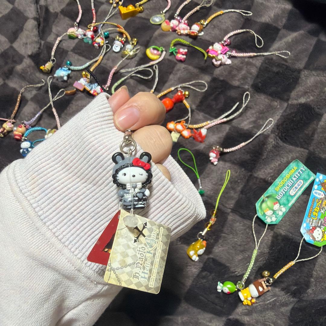 ハローキティ ストラップ 50個　レア品　ご当地キティ　コレクション