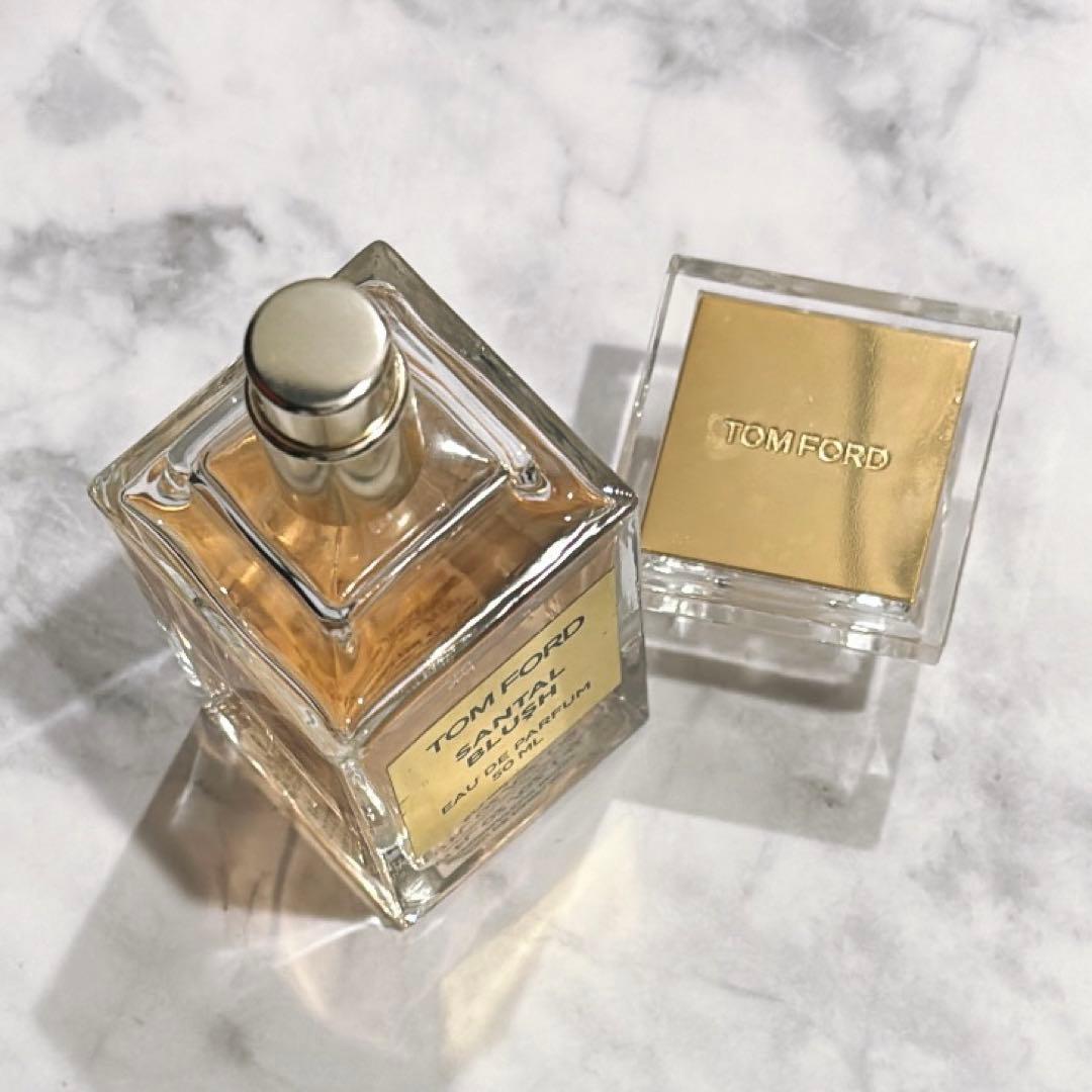 TOMFORD トムフォード　サンタルブラッシュオードパルファム50mlボトル トムフォード サンタル ブラッシュ オードパルファム 4ml - メルカリ