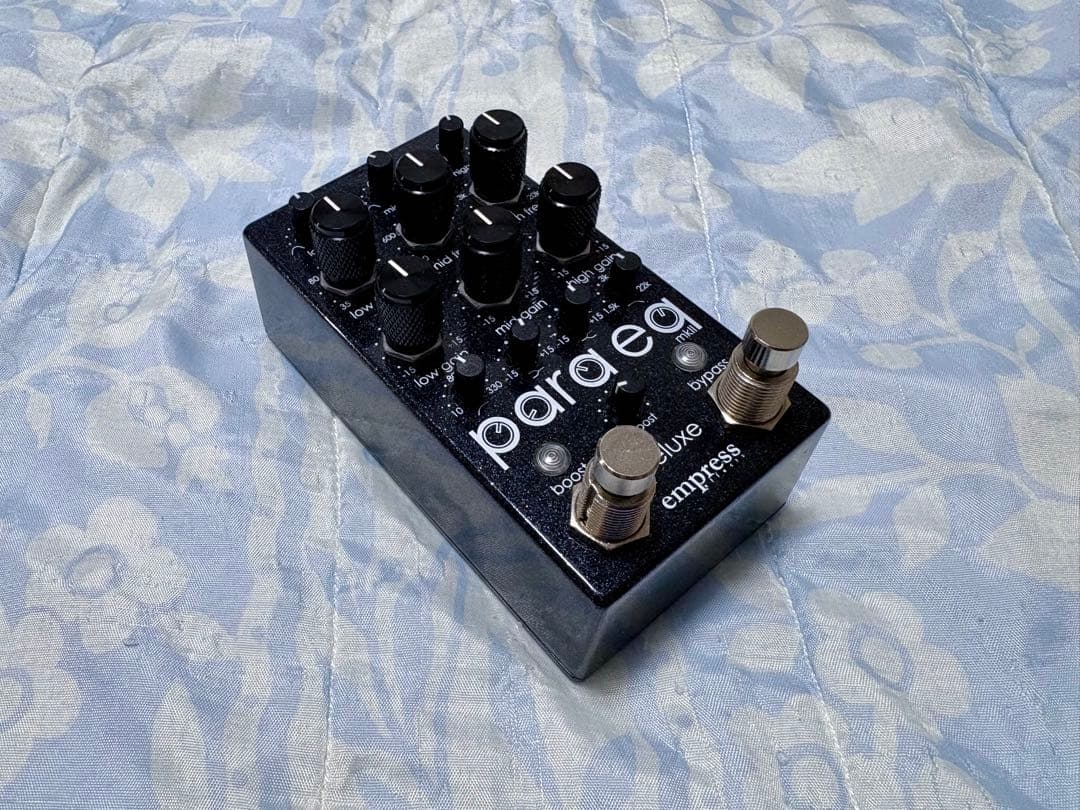 ギター Empress Effects ParaEQ MKII Deluxe BLACK Empress ParaEQ MKII Deluxeに限定生産のBlackカラーが登場