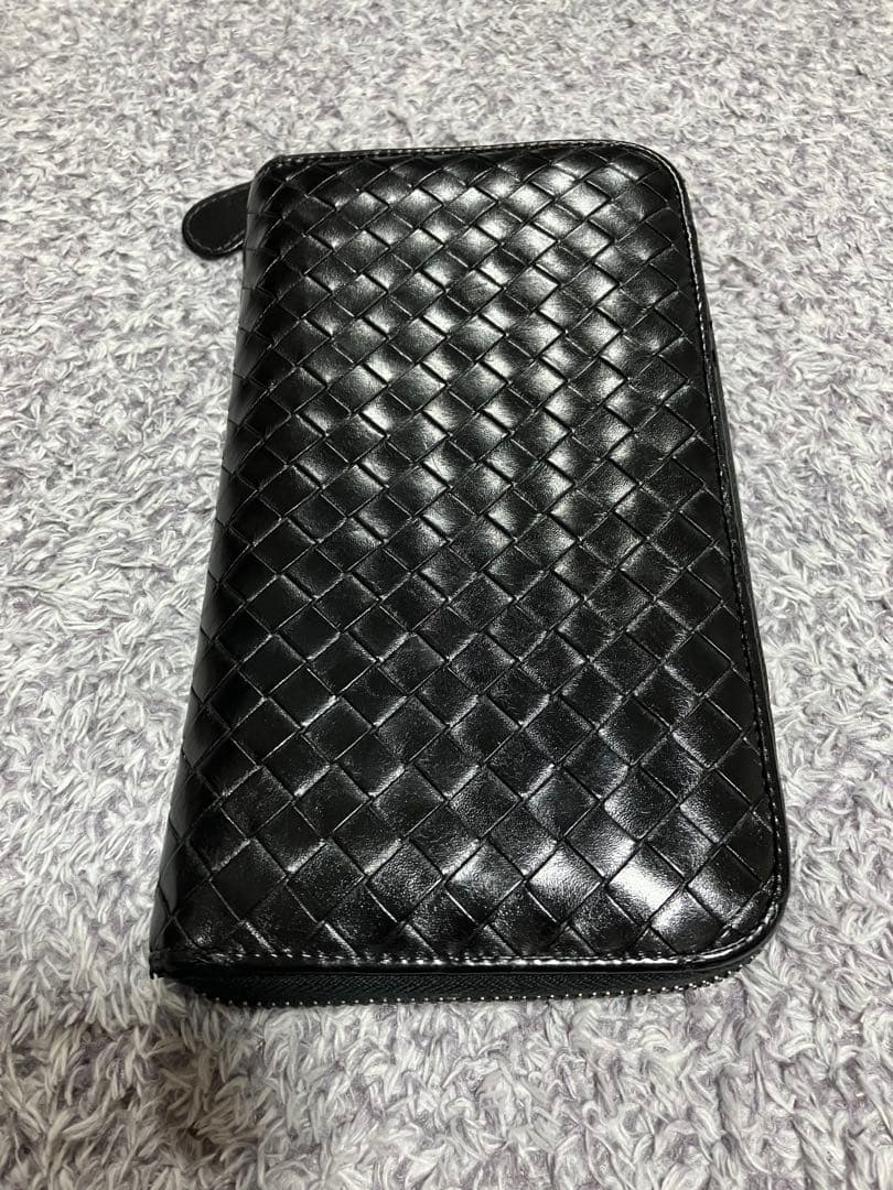 【格安】ボッテガヴェネタ ラウンドファスナー長財布
