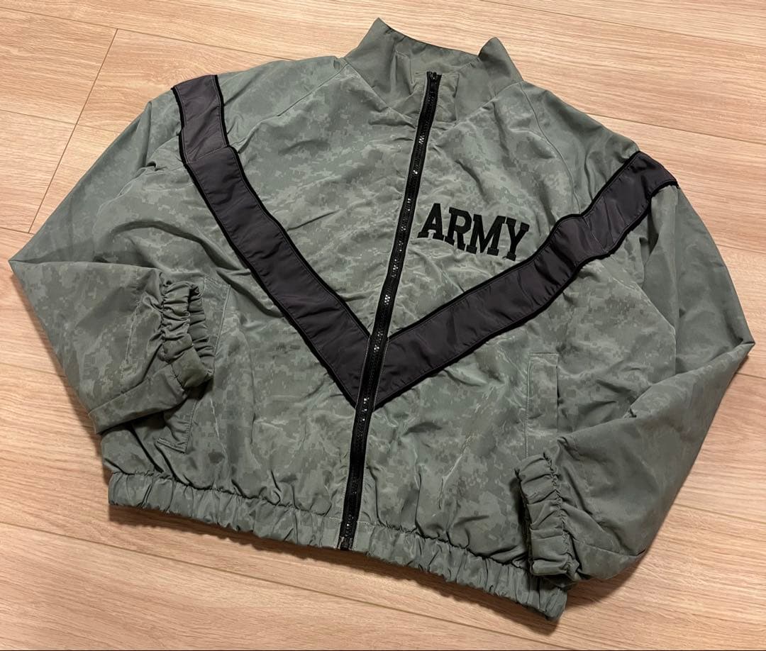 09年製 US ARMY 米軍放出品 トレーニング ジャケット デジカモ S/S 09年製 US ARMY 米軍放出品 トレーニング ジャケット デジカモ S/S