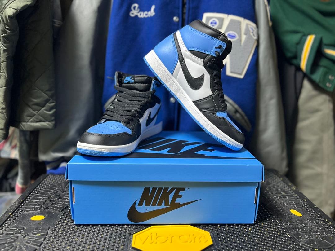 靴 Nike Air Jordan 1 Retro High OG UNC NIKE AIR JORDAN 1 RETRO HIGH OG 