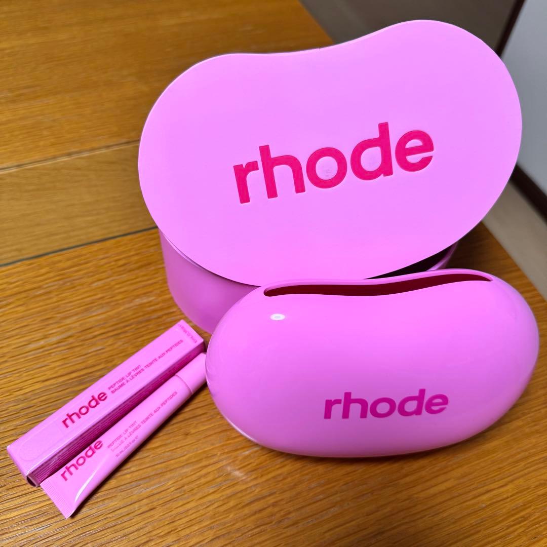 rhodeジェリービーンポーチとリップティントセット Rhode Drops Shimmery Peptide Lip Treatment | Hypebae