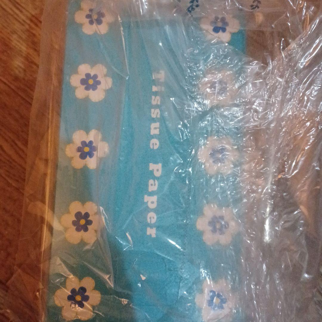 ティッシュ
