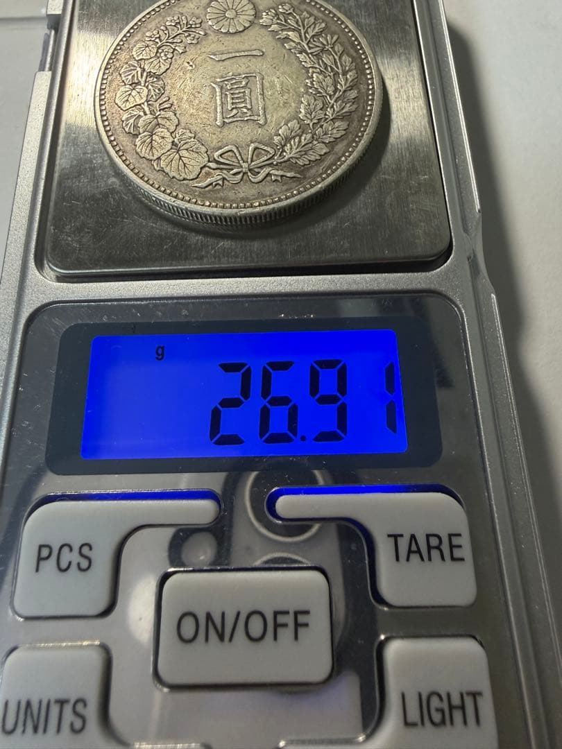 本物保証　明治18年一圓銀貨　1円銀貨　大型銀貨　古銭　円銀 旧1円銀貨 明治3年銘(1870年) 1圓銀貨/普通円/有輪タイプ 未使用